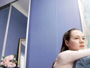 kriskras__ Chaturbate cam slut showing ass on chaturbate 10-24-2023