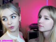 cute_perverts - Kissing show with natural lesbians sluts 10-26-2023