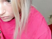 November-01 New teen model she_rry at Chaturbate