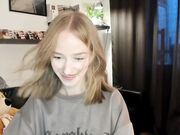 sweetness_s Newest cute redhead teen girl on adult show 11-16-2023