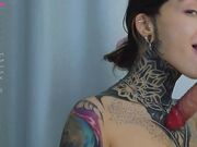 nickyneck - Free slobber show with tattooed girl