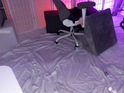 finleyfae - Wet whore masturbates anal hole in public show