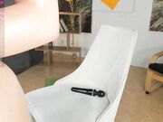 a_whole_eternity 16-01-2024 Junge Turnerin spielt mit Klitoris