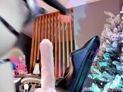 honey_pinkgreen - beauty with big ass jumps on dildo in online chat