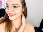 sexstar_l1fstyl3 - Strapon show with my new girlfriend