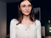 oh_sunny_ Newest chaturbate performer model in public show