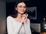 oh_sunny_ Newest chaturbate performer model in public show