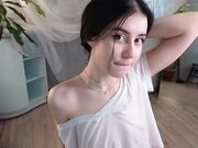 susanhuynh - Newest young sexy brunette in public show 28-03-2024