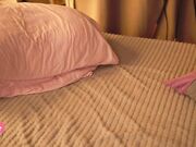 bellacle - Naked cute babe plays with pussy