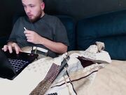 arina_13 Pale sexy girl fucks pussy on free cam show