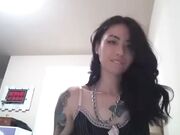 iristease - New skinny model shows hairy pussy