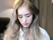 taitehambelton Newest young kitty in a public chaturbate show 14-6-2024