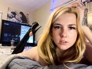 shiestykat999 Young American blonde fingering wet hole June-2024