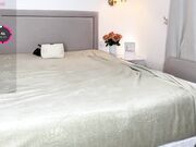 french_riv1era Recording a porn show with a juicy whore