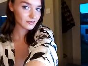 tillyfox New clit playing with American sexy model 8-8-2024