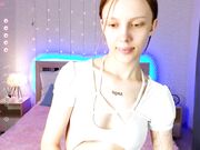 lesyahayes Skinny redhead model on free webcam August-13-2024