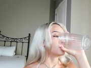 mazeekiin - New sexy blonde shows her nude body 7-10-2024