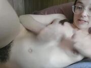 bakedmommy Skinny cam slut opens hairy pussy