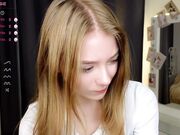 lovely_shyy (Chaturbate) New babyface teen model 11-10-2024