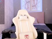 lesley_999 Redhead skinny webcam whore in online show 11-11-2024