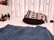 Chaturbate fingering girl kellytheaimee_  December-18-2024