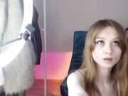 Chaturbate newest skinny whore shows ass  bld_crl  December-2024