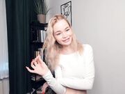 lola_fantasies Chaturbate recording video show with new skinny blonde